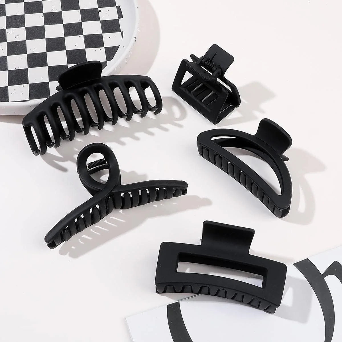 5 Pcs Big Matte Hair Claw Clips Set for Women Girls Mixed Colors Shapes Thin Thick Curly Hair Strong Hold Jaw Clips Banana Clips