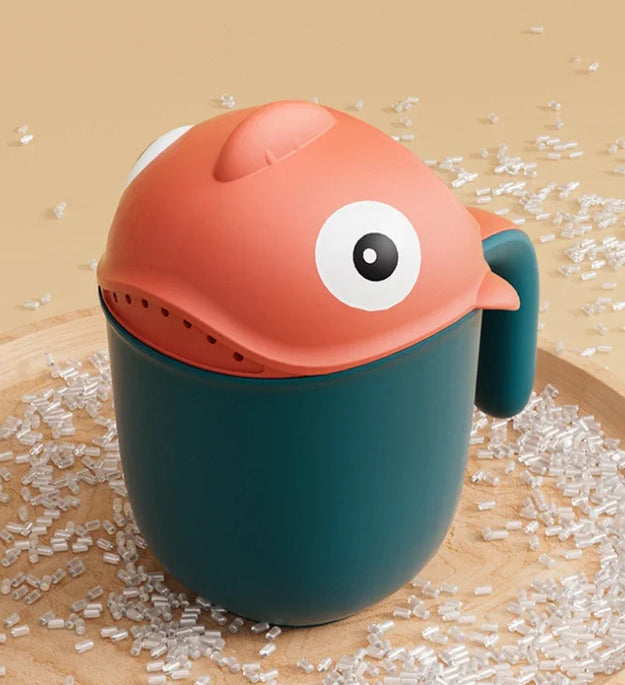 Baby Bath Shower Head Rinse Cup Cartoon Shark Cute Shower Washing Bathroom Accessories Bathing Toys for 0-6 Years Old Baby