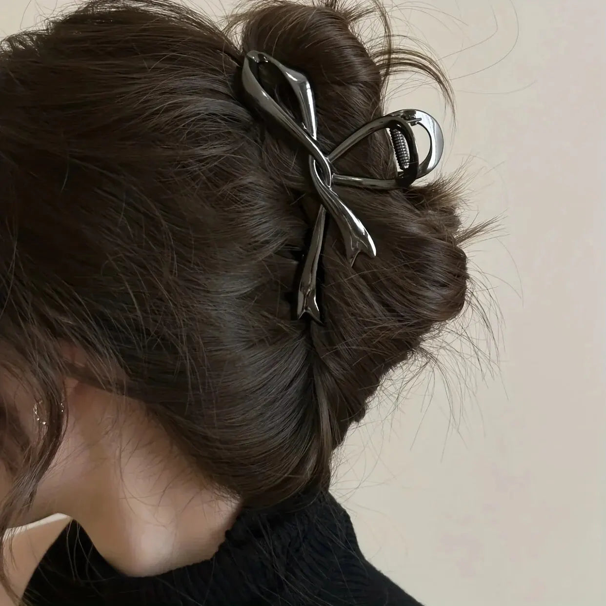 1 Multi-color Irregular Bow Large Grab Clip WOMEN'S Back Hair Clip Simple Design Advanced Sense Shark Clip Suitable for Daily US