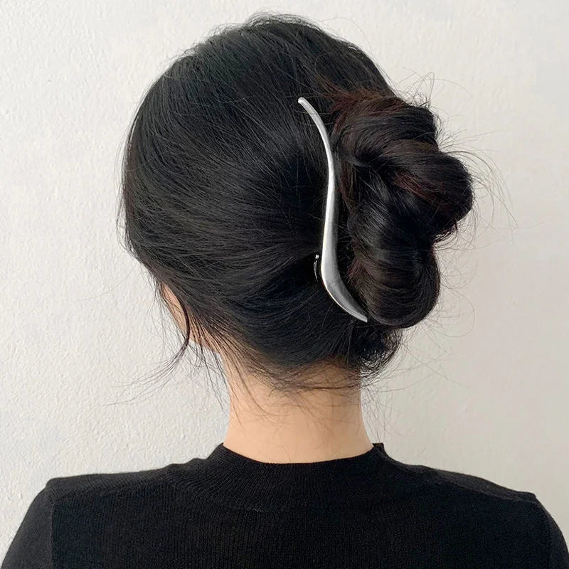 Fashion Elegant Gold Color S-shaped Metal Hairpins Hair Claw For Women Girls Korean Hair Clips Ponytail Clip Hair Accessories