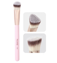 MAANGE Under Eye Concealer Makeup Brush Triangle Foundation Brush for Liquid Cream Blending Concealing Cosmetic Makeup Tools - BlissFully