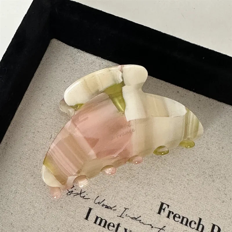 Elegant 6.5cm Acetate Hair Claw Medium Size Sweet Hair Clip Shark Clip Women Hair Accessories Headwear