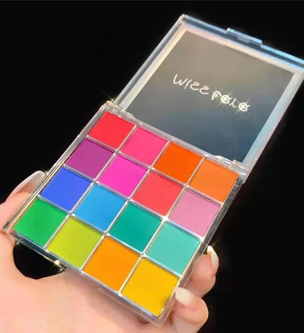 Miss Lara 16 Christmas Color Eye Shadow Palette Colorful Artist Shimmer Glitter Matte Pigmented Eyeshadow Eye Makeup Cosmetics