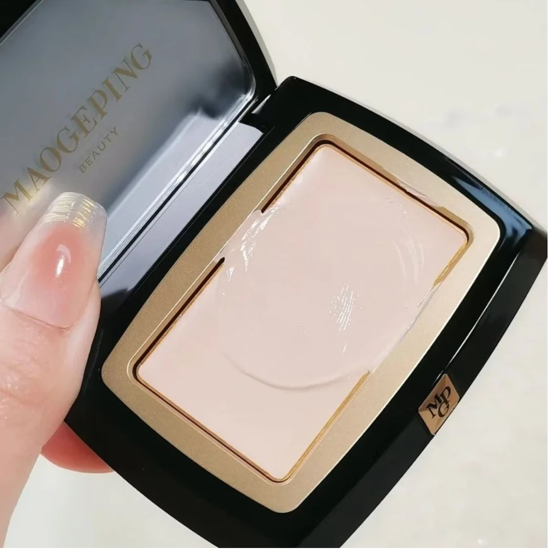 Maogeping Face Highlight Cream Light and Shadow Sculpting Highlight Powder Cream Contouring Makeup Cosmetics