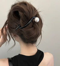 New Twist Hair Clip Plastic Acrylic Bead Imitation Pearl Hairpin Twisted Design Women Hair Accessories - BlissFully