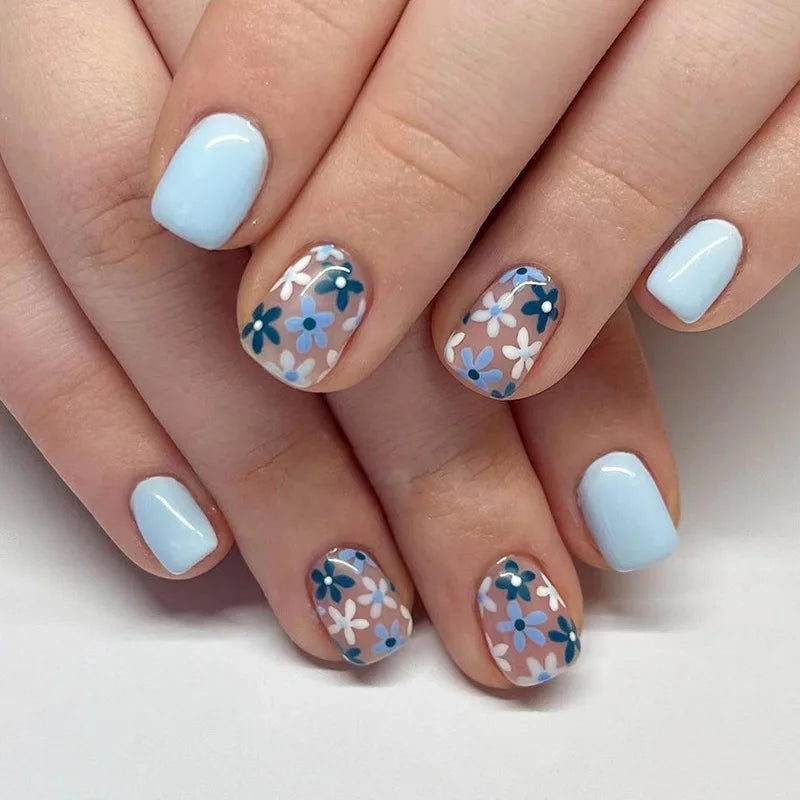 24Pcs Fashion Fake Nails Press on Short Square Head False Nail Art Black Starlit Sky Design Artifical Full Cover Nail Tips