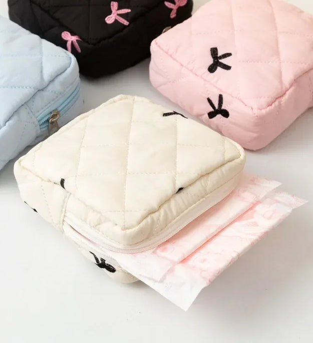 Cute Large Capacity Sanitary Napkin Storage Bags Cartoon Bow Portable Girls Physiological Period Tampon Organiser Bag Pouch