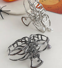 1Pcs Halloween Black Spider Hair Claw Clips with Pearl Charm Design,Metal Gothic Punk Hair Clips Strong Hold Hair Accessories - BlissFully