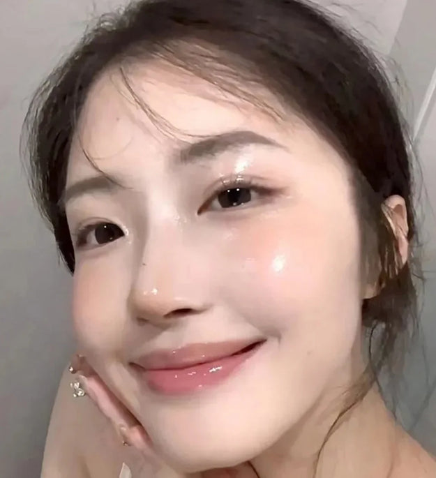 Wet and Bright Highlighter Plate Natural Water Light Clear Contour Shading Brightening Face Cute Rabbit Blusher Cream Make Up