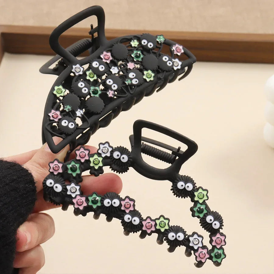 Small Fun Cinderblock Hair Claw Cute Black Cartoon Hair Clip Japan Wacky Claw Clip Shark Clip Hair Accessories for Women Girls