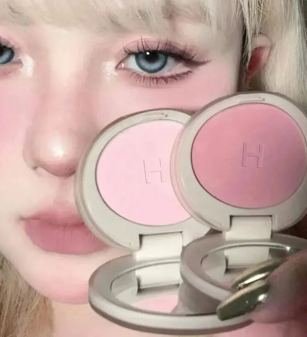 HERORANGEHR526 Monochromatic Blush Is Waterproof, Sweat-proof, Colorfast, and Durable. Six Colors Are Available.