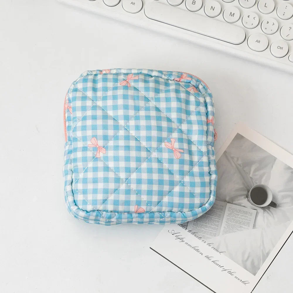 Women Sanitary Napkin Tampon Storage Bag Cute Sanitary Pad Pouches Portable Makeup Lipstick Key Earphone Data Cables Organizer