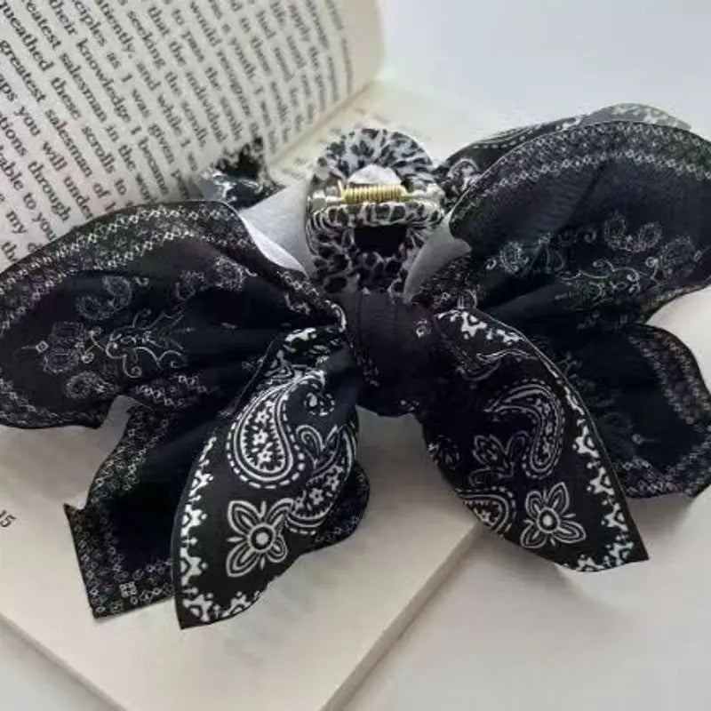 1pc new double-sided cashew flower love grabbing clip butterfly knot hair clip summer vacation shark clip fashion - BlissFully