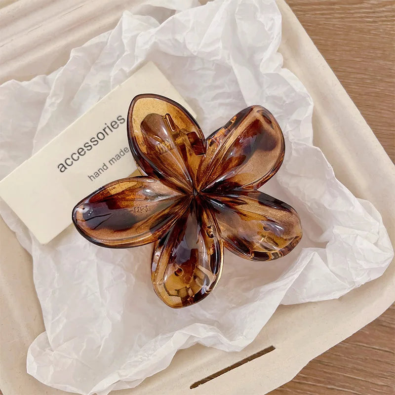 Korean Hawaiian Gradient Flower Hair Claw Clip For Women Girl Fashion Plastic Non Slip Hold Hairpin Barrette Hair Accessories