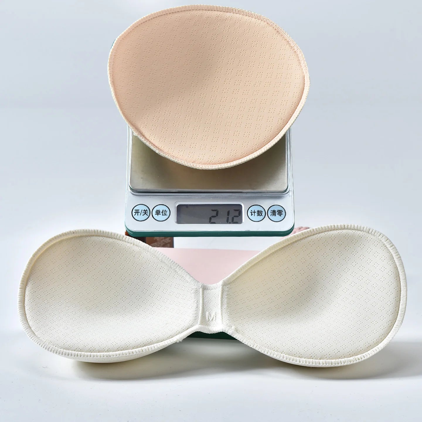 3cm Sexy Thick Latex Breast Pads, Breast Inserts for Lift and Enhancement, Bra Pads for Breast Enlargement, Removable Underwear Breast Accessories Suitable for Swimwear and Bikinis