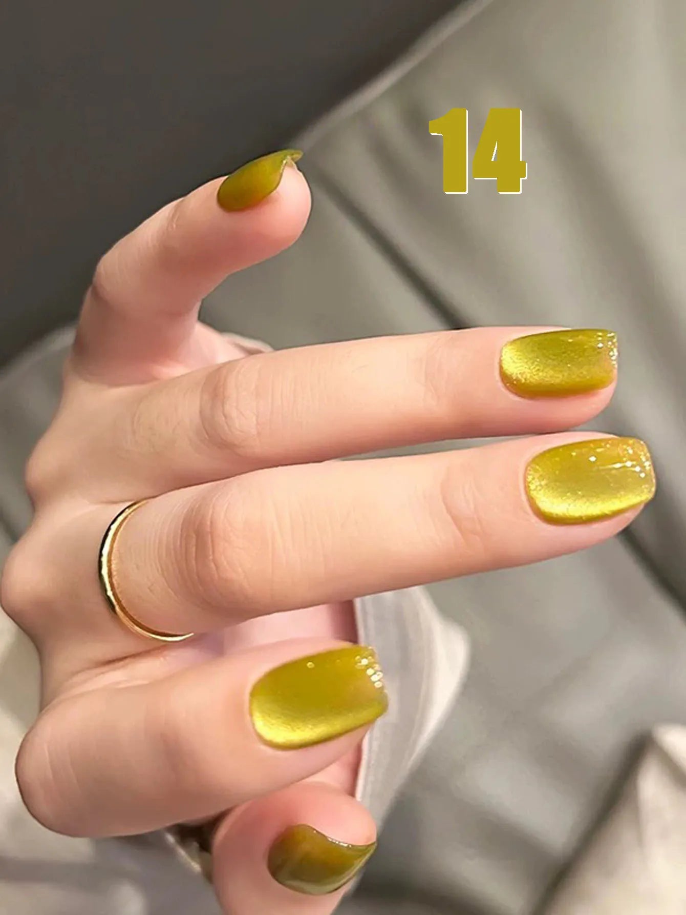 12ML 1-21PCS Winter And Autumn Whitening Red Glass Bead Cat Eye Magnet Gel Nail Polish Christmas Nails Nail Set Nail Art