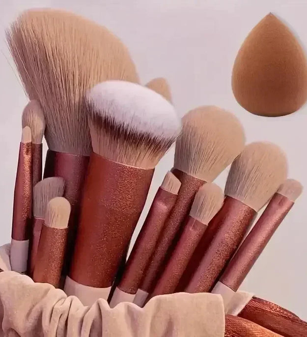 Makeup Brush Set Soft Fluffy Professiona Cosmetic Foundation Powder Eyeshadow Kabuki Blending Make Up Brush Beauty Tool Makeup - BlissFully