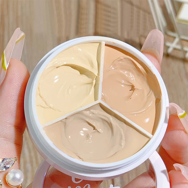 XIXI Pure Holding Makeup Three Color Concealer Spot Acne Print Repair Foundation Dark circles are not easy to stick powder