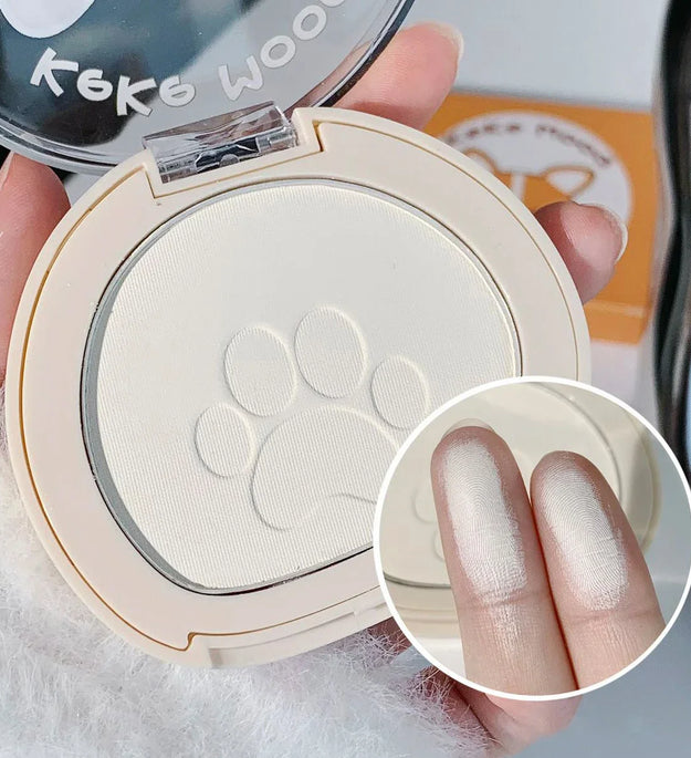 Cute Claw Monochrome Highlights Powder Face Matte White Pink Blusher Brightening Setting Powder Concealer Compact Makeup Palette