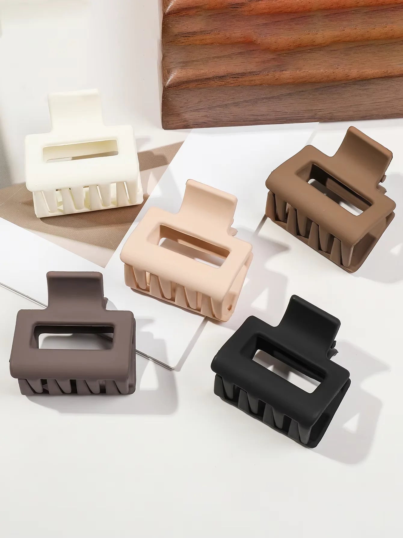 5Pcs Multistyle Small Flower Hair Claw Clips for Women Girl Rectangle Jaw Clip Hair Accessory Semicircle Barrettes for Thin Hair