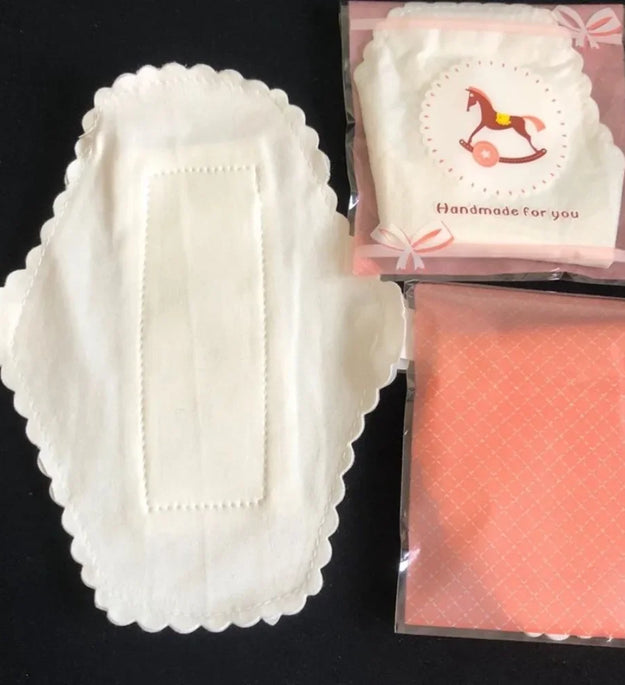 12Pcs/lot Thin Cloth Pads Soft Cotton Washable Feminine Panty Liners Sanitary Pads Napkin Daily Reusable Menstrual Hygiene Pads