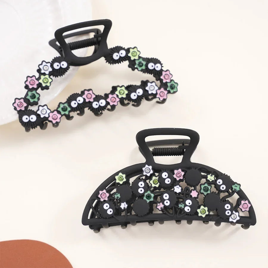 Small Fun Cinderblock Hair Claw Cute Black Cartoon Hair Clip Japan Wacky Claw Clip Shark Clip Hair Accessories for Women Girls