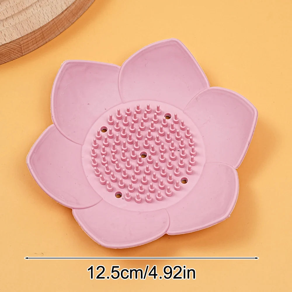1pcs Bathroom Soap Box Lotus Design Soap Holder Silicone Soap Box Drain Box Bathroom Accessories