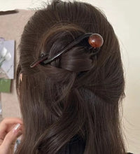 New Twist Hair Clip Plastic Acrylic Bead Imitation Pearl Hairpin Twisted Design Women Hair Accessories - BlissFully