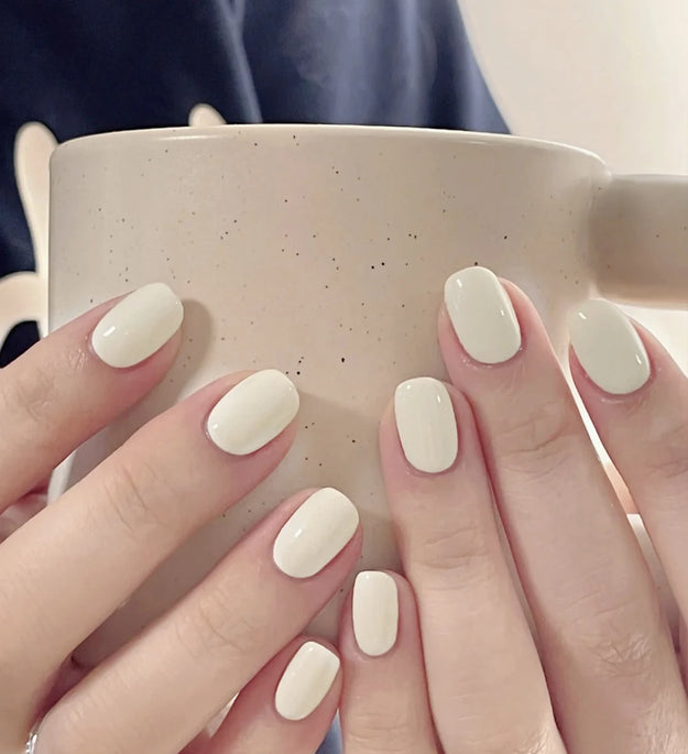 1pc 15ml Pale Yellow Gel Nail Polish Starter Pure Soak Off No Wipe Nail Gel Polish Suitable For All Seasons