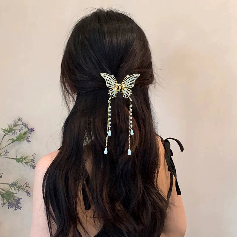 AWAYTR Shark Crab Clips Girls Hairpin Hair Accessories Korean Women Simple Hair Claw Clip Butterfly Pearl Tassel Hair Clip
