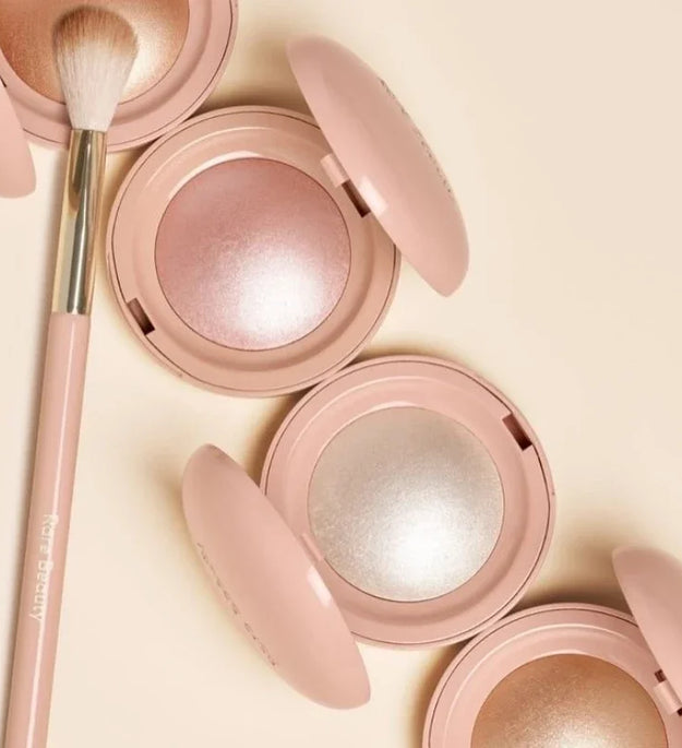 RARE BEAUTY Positive Light Silky Touch Highlighter Palette Illuminator Palette Natural Glow Glitter Shimmer Powder Makeup Mirror