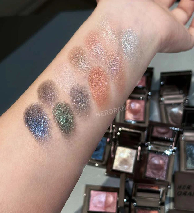 Chameleon Dark Green Eyeshadow Palette Fine Easy-To-Apply Sparkling Pearlescent Mashed Potato Eye Shadow Brightening Makeup