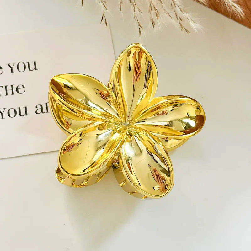 Korean Hawaiian Gradient Flower Hair Claw Clip For Women Girl Fashion Plastic Non Slip Hold Hairpin Barrette Hair Accessories