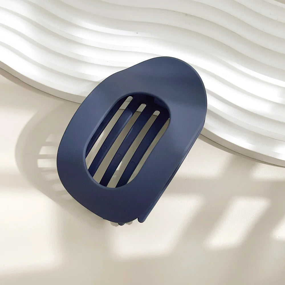 Fashion Oval Hair Claw Clip for Women New Design Leopard Matte Curved Flat Styling Barrettes Acrylic Lying Down Hair Accessories