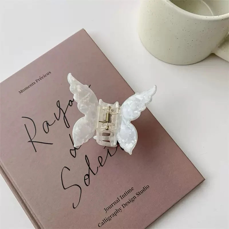 Super Fairy Three-Dimensional Butterfly Half-Tied Hair Back Of The Head Acetate Clip Hair Accessories For Women - BlissFully