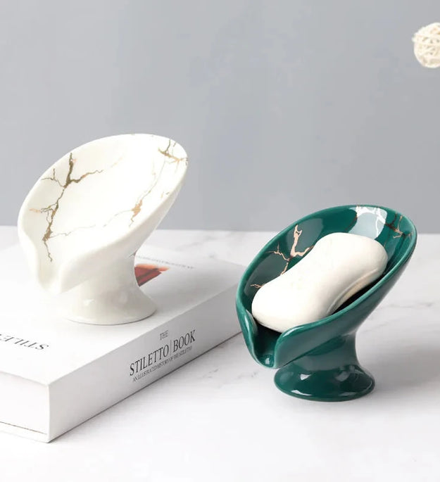 New 1 ceramic Leay shower soap holder, bathroom and kitchen supplies shape box, drain hole tray, storage board