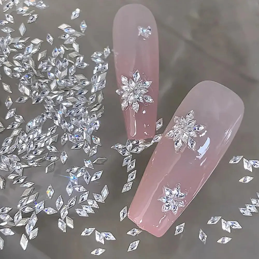 100pcs Shiny Zircon Rhinestones Nail Charms 1.5*3mm Mini Rhombic Nails Gemstones Flatback Nail Art Craft Diamonds Decoration GT5