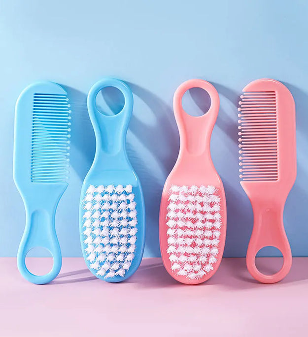 2Pcs/Set Baby Hairbrush Comb Portable Newborn Infant Toddlers Soft Hair Brush Head Massager Comb Set Baby Kid Hair Care Supplies