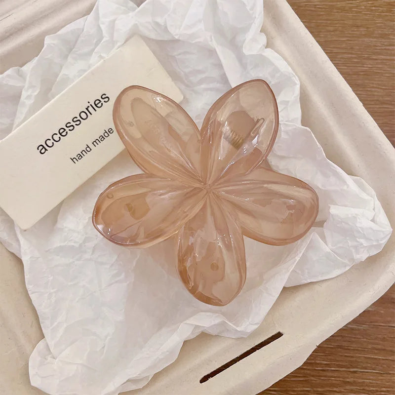 Korean Hawaiian Gradient Flower Hair Claw Clip For Women Girl Fashion Plastic Non Slip Hold Hairpin Barrette Hair Accessories