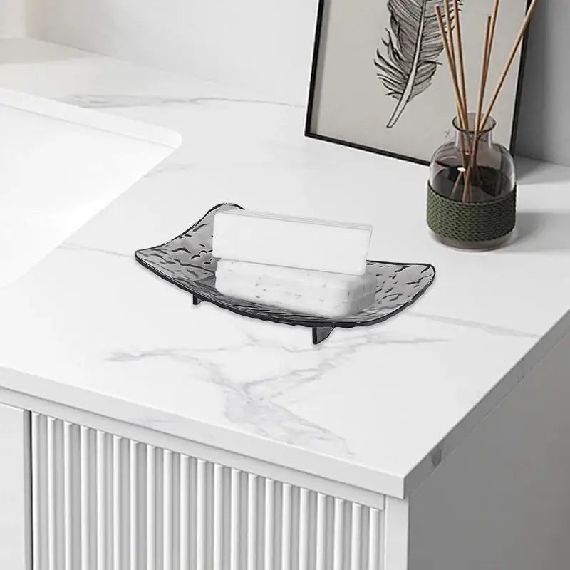 Soap Holder Drain Hole Design Non-slip Base Soap Dish Soap Tray Suitable for Home Travel Gym Bathroom Decoration